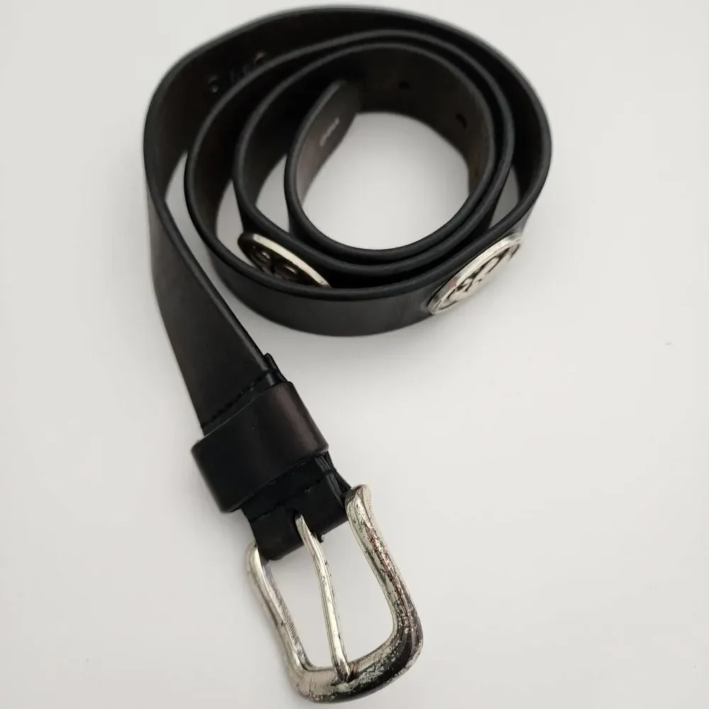 Iowa‎ Hawkeyes Black Leather Belt with metal ornaments around belt Size 34